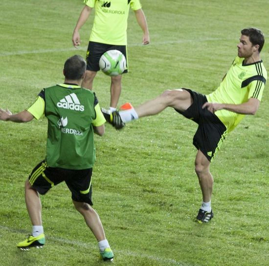 阿隆索伤愈恢复训练