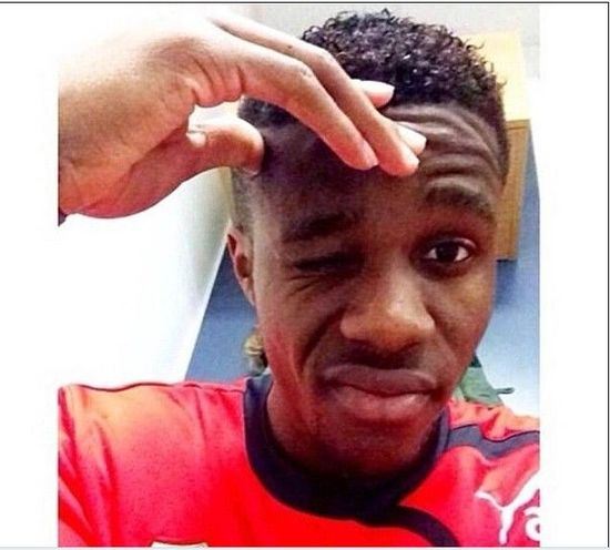 扎哈晒加的夫城首训卖萌照片