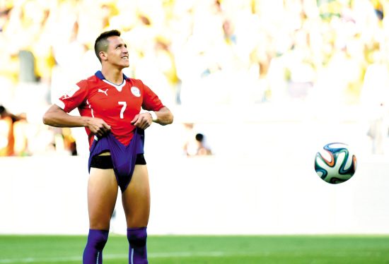 桑切斯这个不能叫大腿