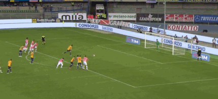 托尼勺子点球破门