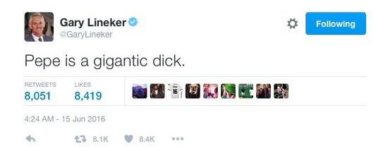 GIF-武僧放大招!倒地双脚夹防对手 简直刷新三观