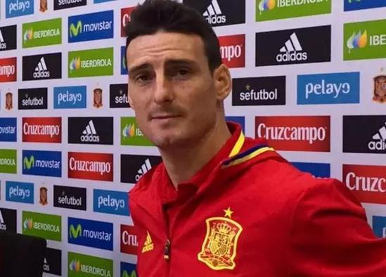 欧洲9号中锋难觅?都赖职业足球精英化培训太系统