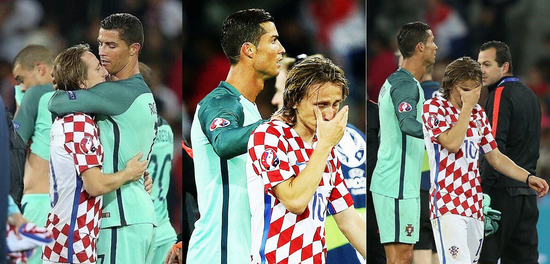 C罗拥抱安慰皇马队友莫德里奇