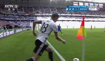 GIF-欧洲杯不无聊!进球全是世界波 一次让你看爽