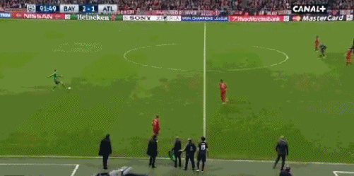 【落点】替补席都是些什么人 主帅火了怒打领队