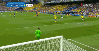 GIF-又见绝杀!埃德尔独闯龙潭 1V6暴力抽射破门