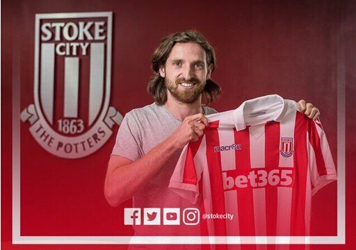 红军中场正式加盟斯托克城 转会费1300万镑签5年